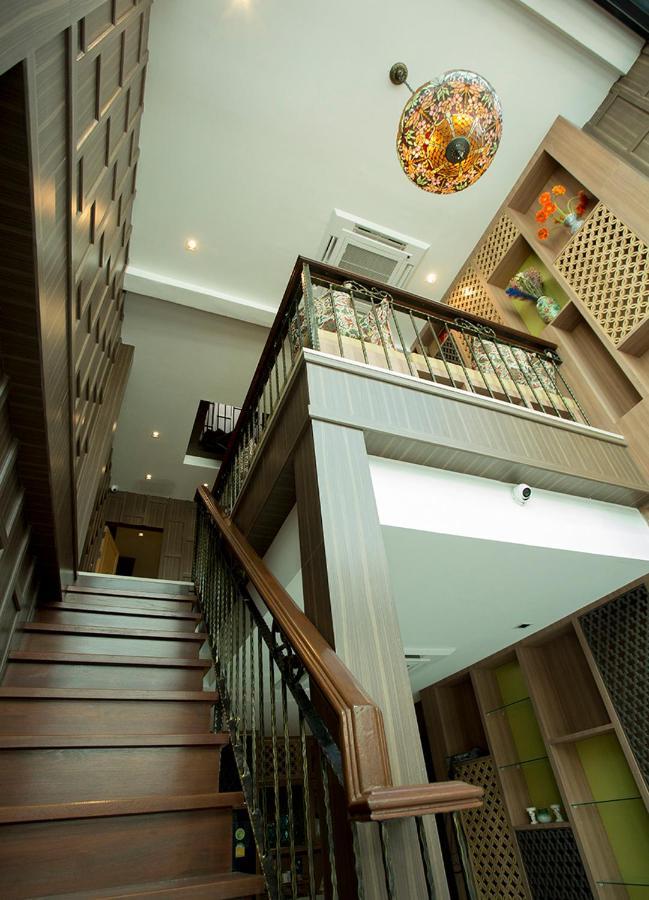 Bed and Breakfast Ghee Gelato House Bangkok Exterior foto
